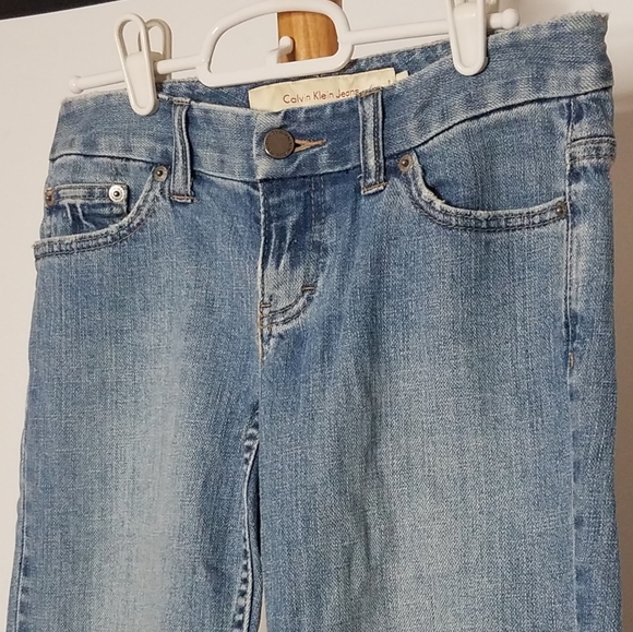 Calvin Klein Jean Capris - Picture 4 of 6